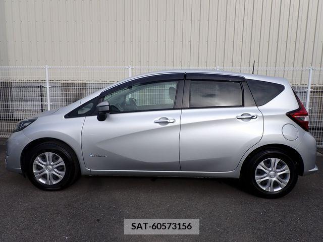 Nissan NOTE 2019-01 207709-3