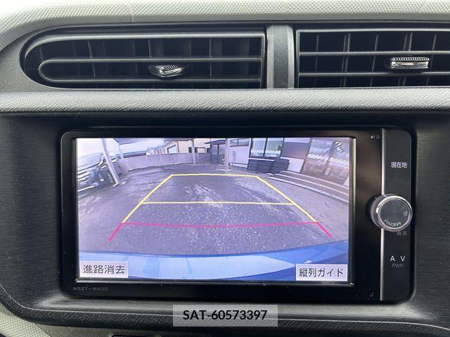 Toyota AQUA 2014-04 211270-12