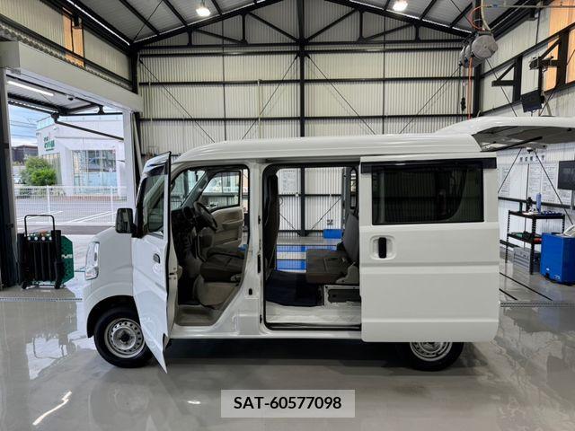 Suzuki EVERY 2020-06 325439-14