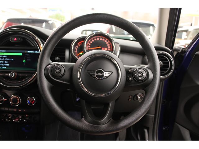 Bmw MINI 2018-07 14873-17