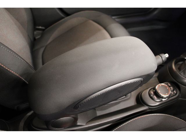 Bmw MINI 2018-07 14873-12