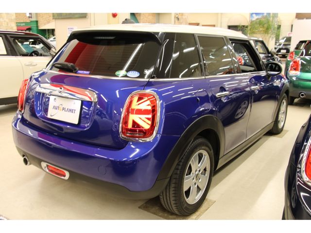 Bmw MINI 2018-07 14873-23