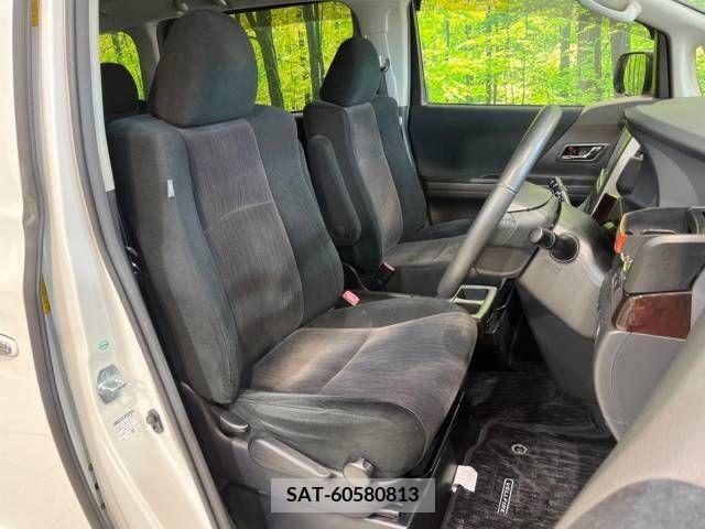 Toyota VELLFIRE 2013-11 218361-8