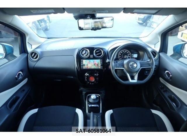 Nissan NOTE 2017-06 327621-8