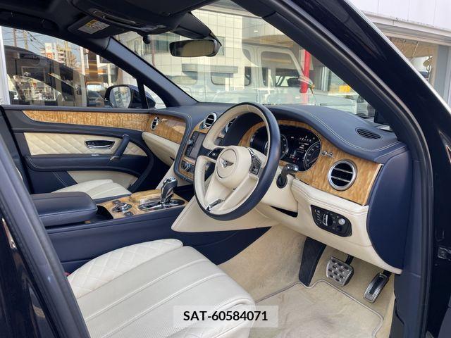 Bentley BENTAYGA 2016-09 252947-15
