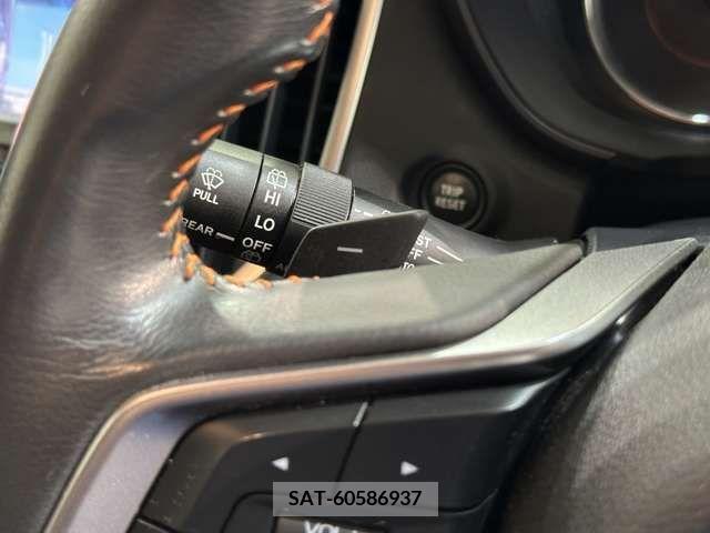 Subaru XV 2018-06 304608-17