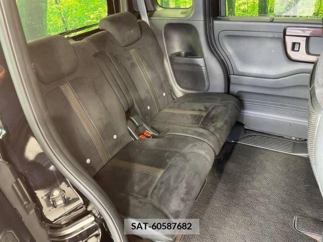 Honda N BOX CUSTOM 2019-12 364869-8