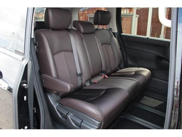 Nissan ELGRAND 2021-07 6194-12