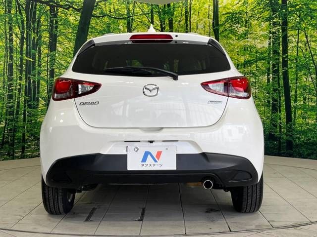Mazda DEMIO 2017-02 24073-15