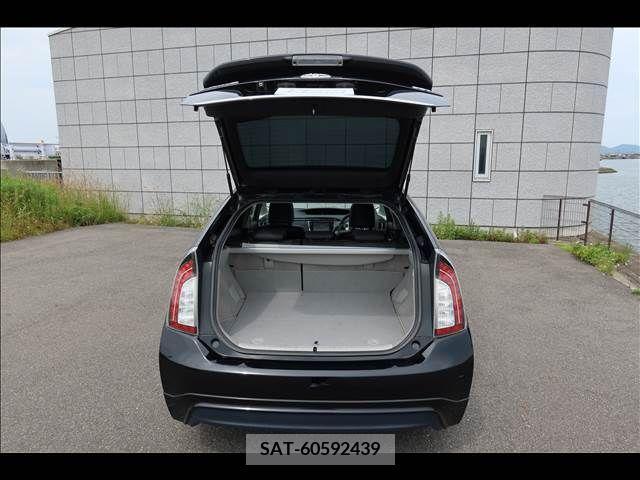 Toyota PRIUS 2013-02 282254-20