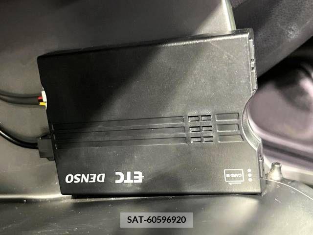 Honda FIT 2015-06 303823-6