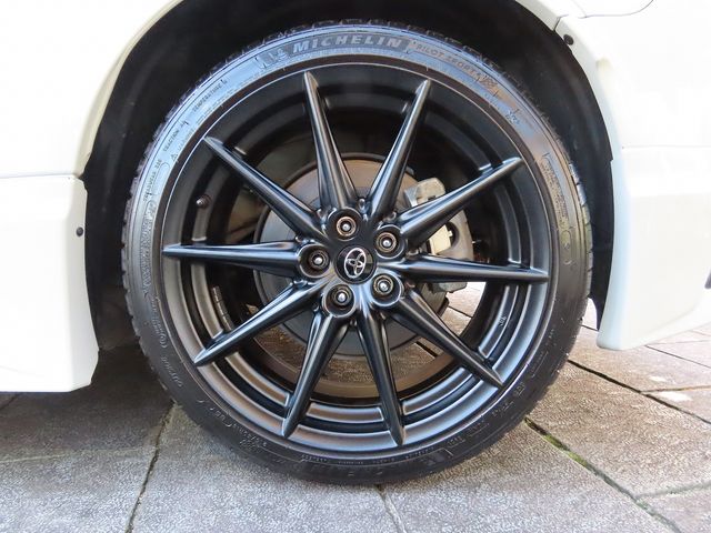 Toyota 86 2022-04 20333-10