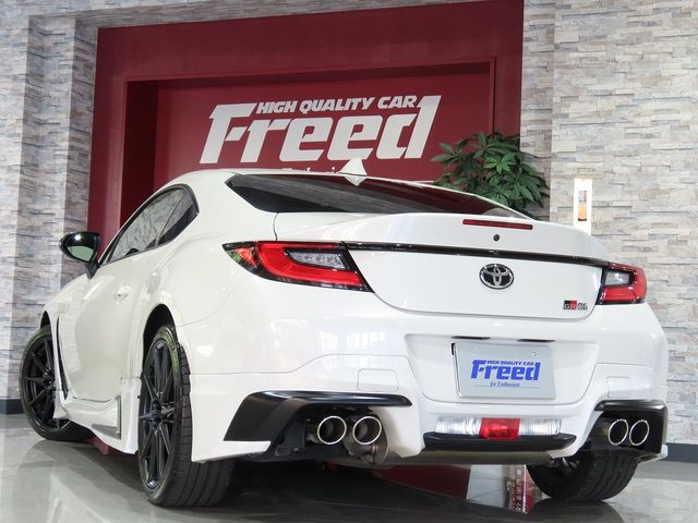 Toyota 86 2022-04 20333-2