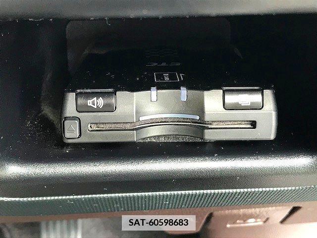 Toyota SPADE 2013-10 368728-17