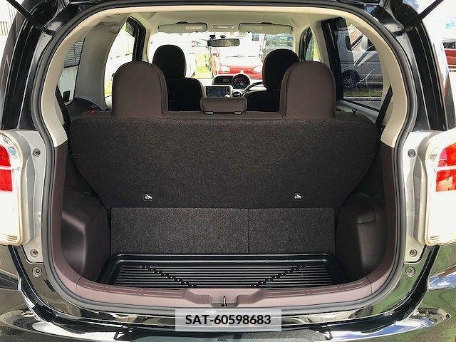 Toyota SPADE 2013-10 368728-20
