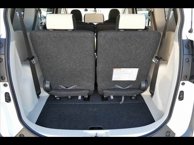 Toyota SIENTA 2018-05 21223-11