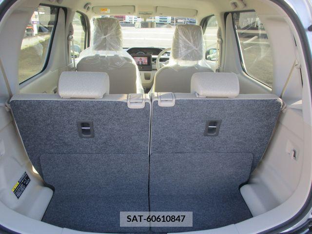 Toyota VOXY 2016-10 209192-11