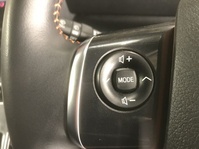 Toyota SIENTA 2017-11 192067-27