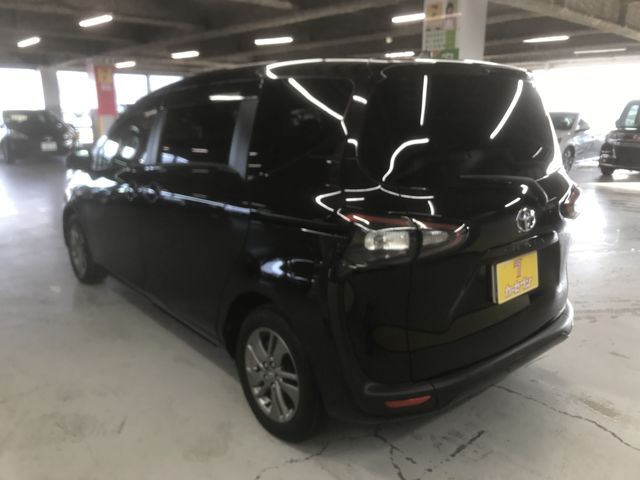 Toyota SIENTA 2017-11 192067-8
