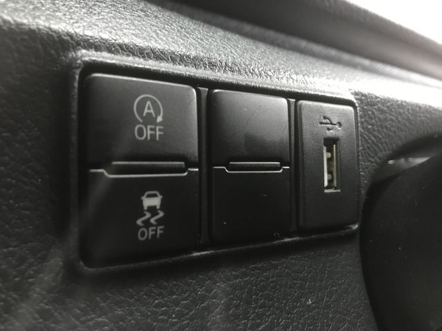 Toyota SIENTA 2017-11 192067-28