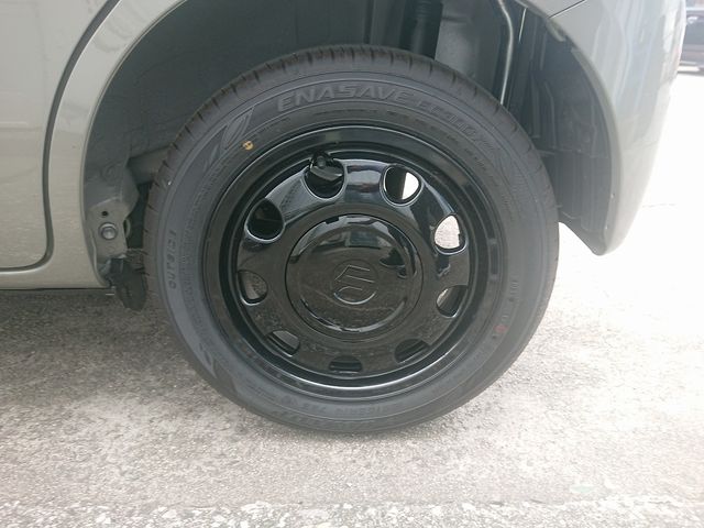 Suzuki SPACIA 2022-09 23753-28