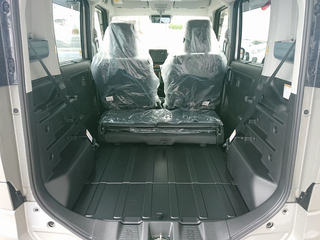 Suzuki SPACIA 2022-09 23753-20