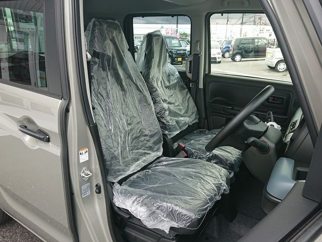 Suzuki SPACIA 2022-09 23753-17