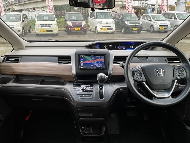 Honda FREED 2020-05 10672-1