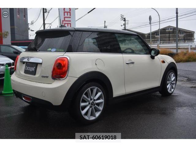 Bmw MINI 2014-09 319810-2