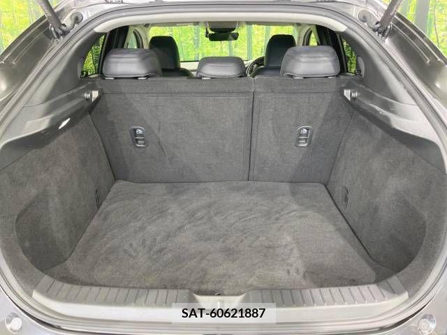 Mazda CX-30 2020-11 302083-10