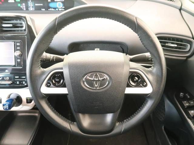 Toyota PRIUS 2017-05 192791-11