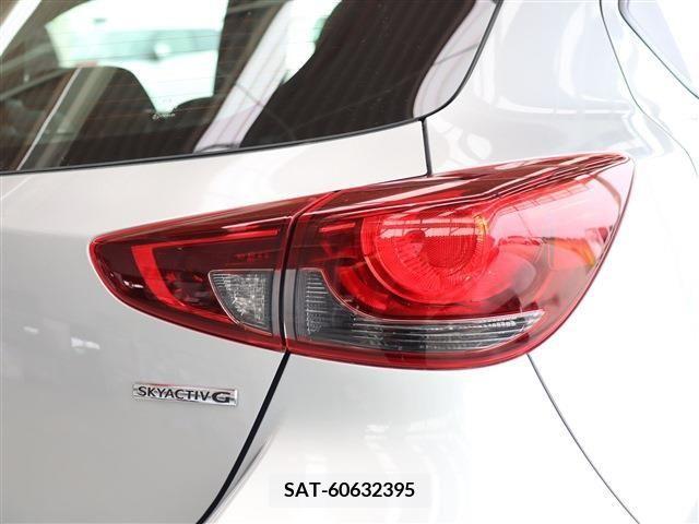 Mazda MAZDA2 2021-03 374441-8