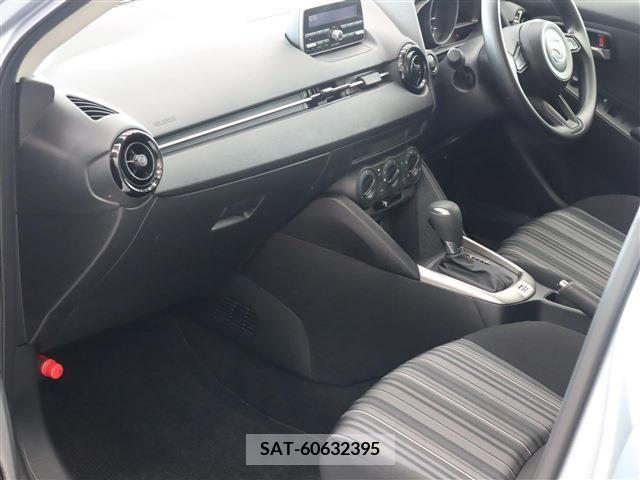 Mazda MAZDA2 2021-03 374441-22