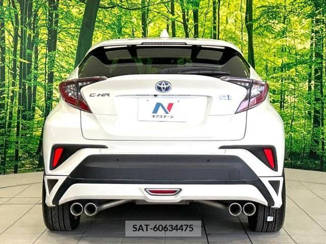 Toyota C-HR 2017-03 357785-15
