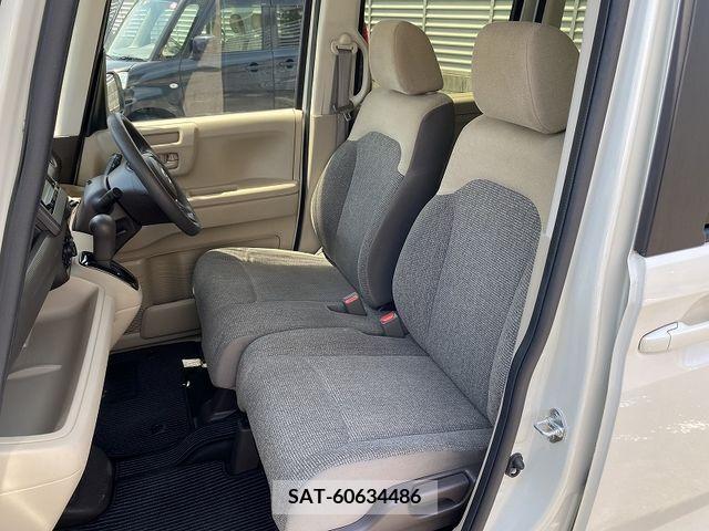 Honda N BOX 2018-05 306994-12