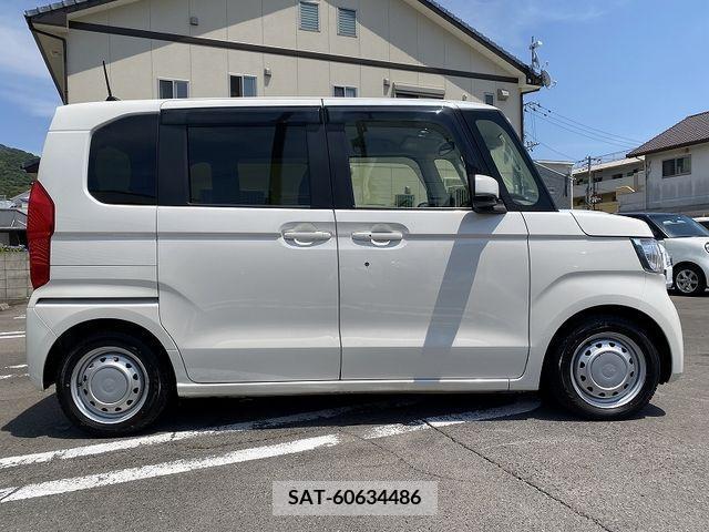 Honda N BOX 2018-05 306994-4