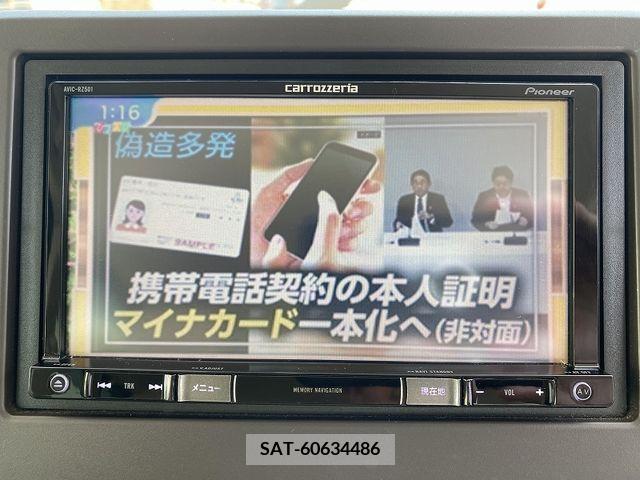 Honda N BOX 2018-05 306994-17