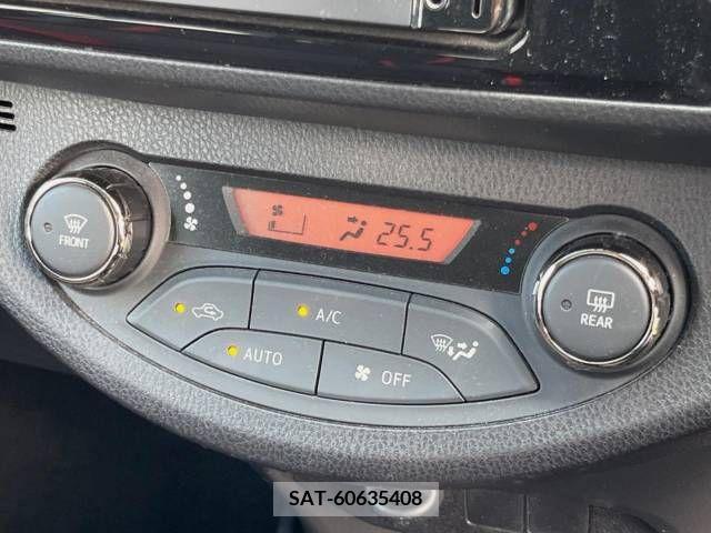 Toyota VITZ 2015-04 313666-6