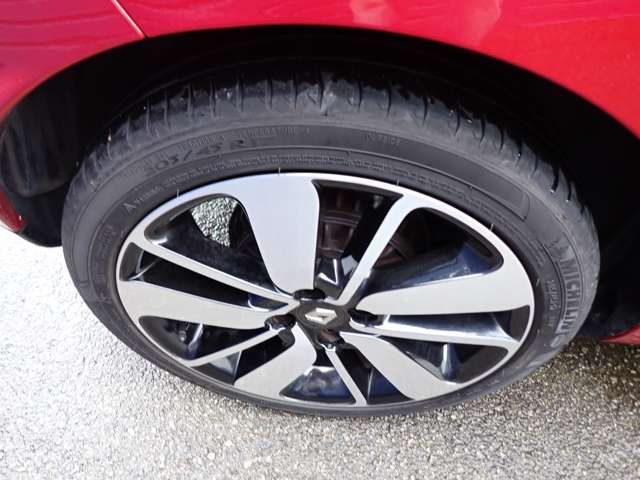 Renault LUTECIA 2013-12 917-16