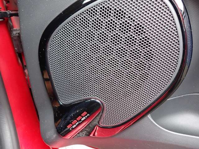 Renault LUTECIA 2013-12 917-11