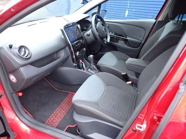Renault LUTECIA 2013-12 917-7