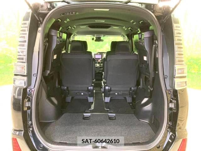Toyota VOXY 2019-05 289024-10