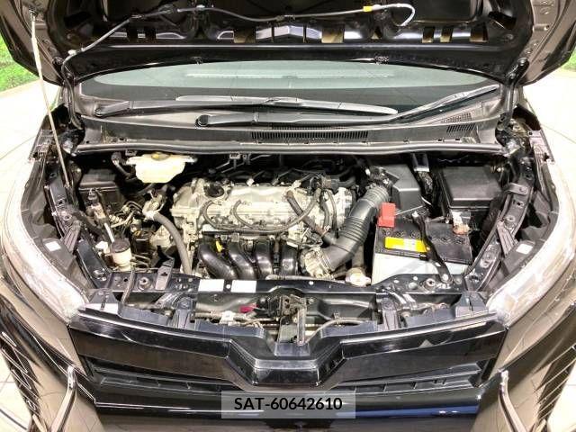Toyota VOXY 2019-05 289024-18