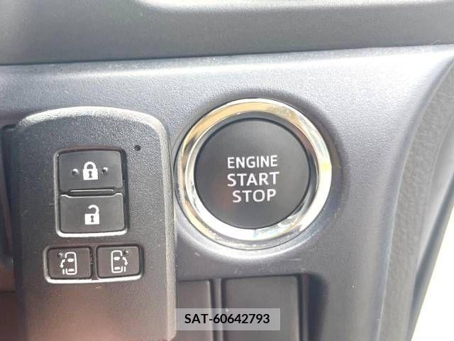 Toyota VOXY 2016-03 370489-7