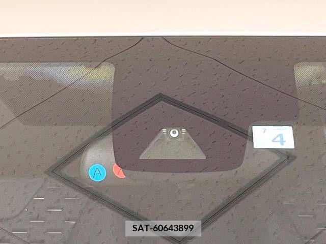 Toyota PRIUS PHV 2018-04 282528-4
