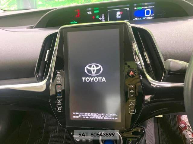 Toyota PRIUS PHV 2018-04 282528-2
