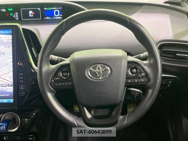 Toyota PRIUS PHV 2018-04 282528-10