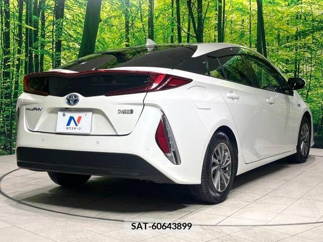 Toyota PRIUS PHV 2018-04 282528-16