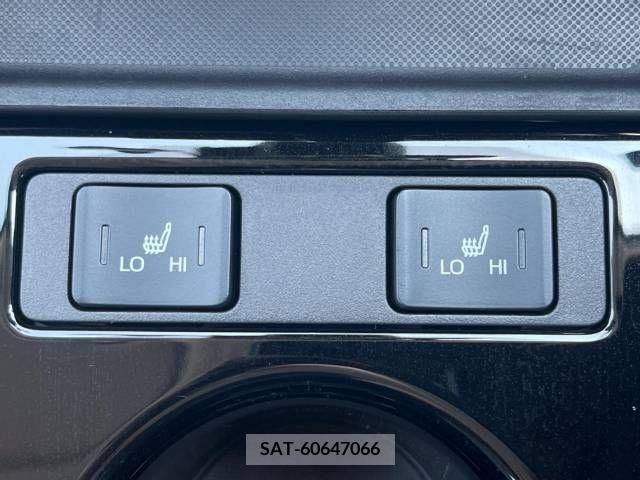 Toyota PRIUS 2019-05 322428-5