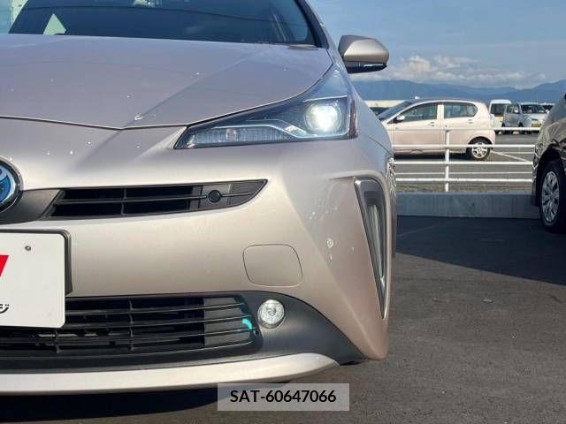Toyota PRIUS 2019-05 322428-12